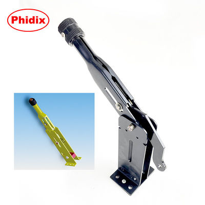 Lever Rem Taman Industri Bertujuan Berat dengan Kunci Over-Center & Tegangan Disesuaikan.